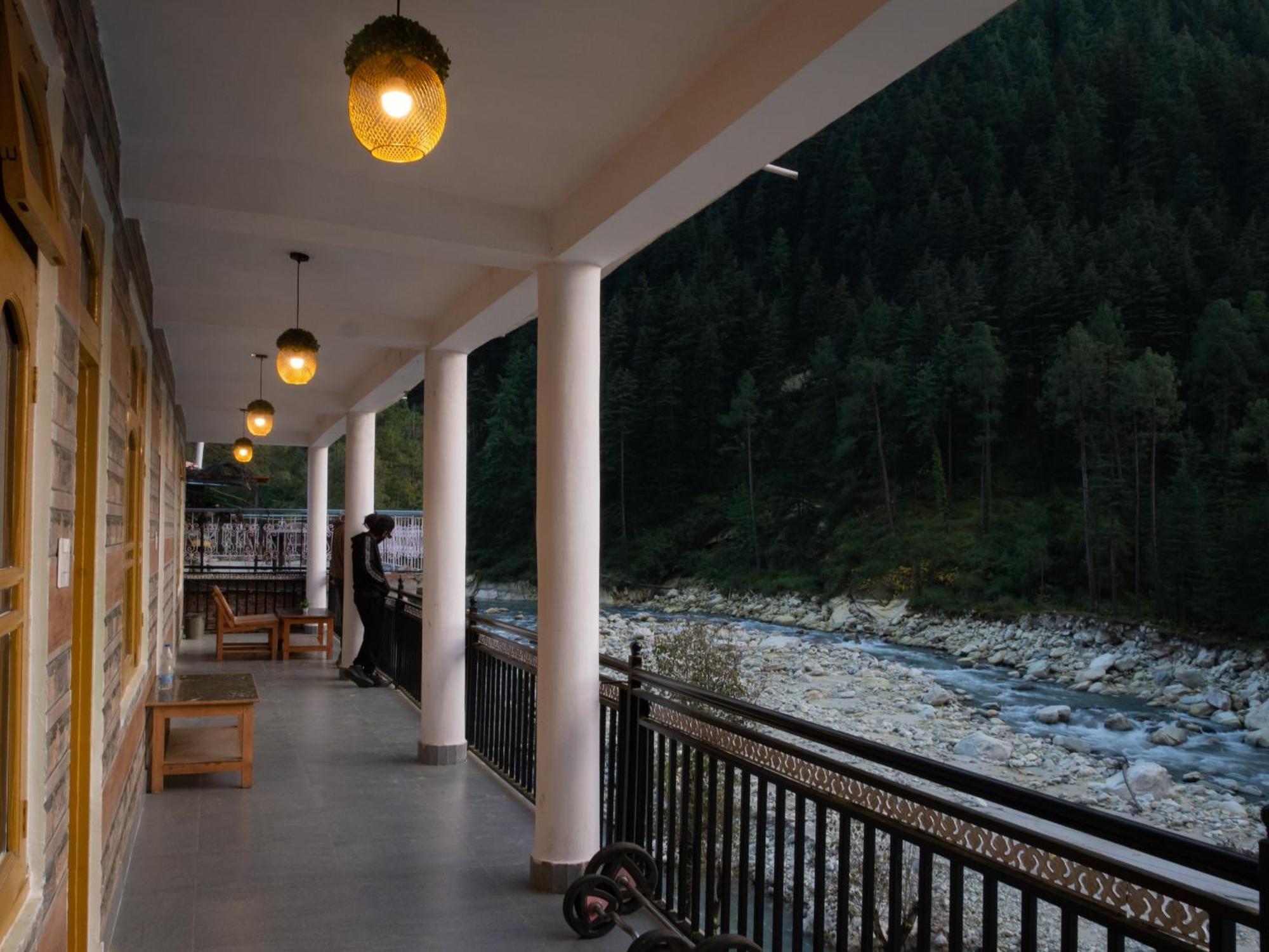 Wabi Sabi Riverside Hostel Kasol Exteriér fotografie